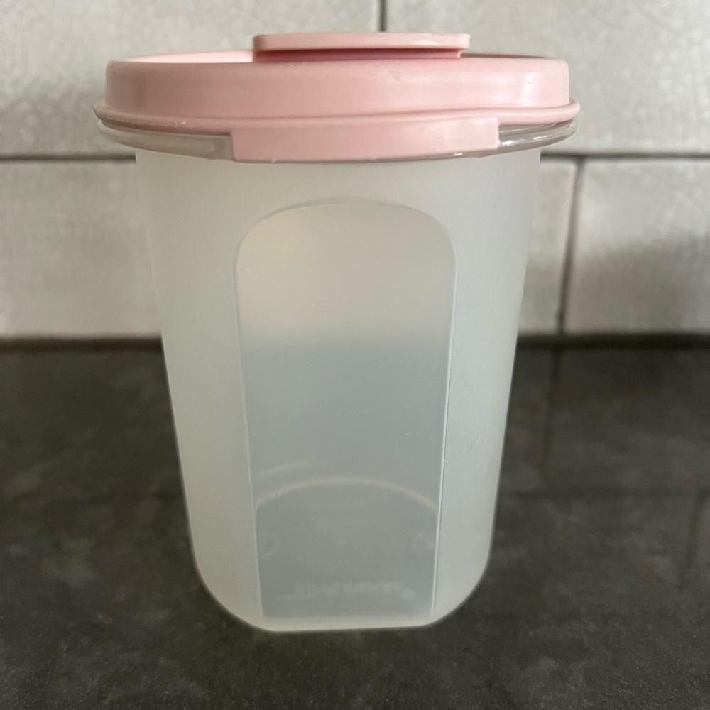Tupperware Modular Mate Pour 'N Shake